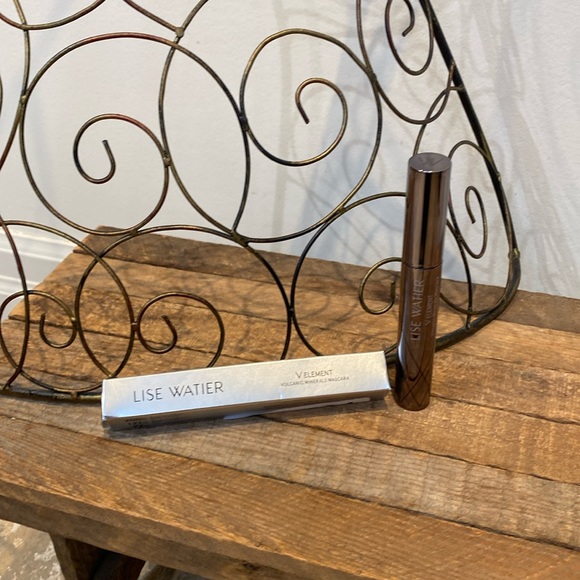 Lise Watier Mascara - Picture 2 of 7